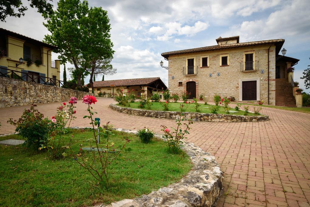 Tenuta Pizzogallo Amelia Luaran gambar