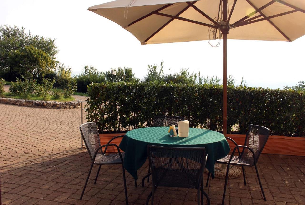 Tenuta Pizzogallo Amelia Luaran gambar